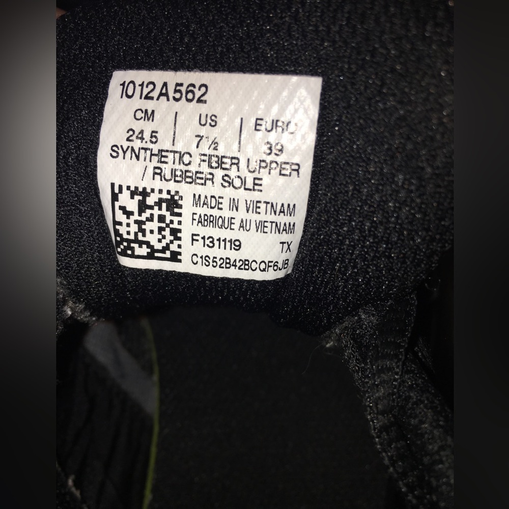 ASICS women’s  GEL-EXCITE 7.5  Running Shoes 1012A565 Made in Vietnam synthetic - Picture 6 of 11